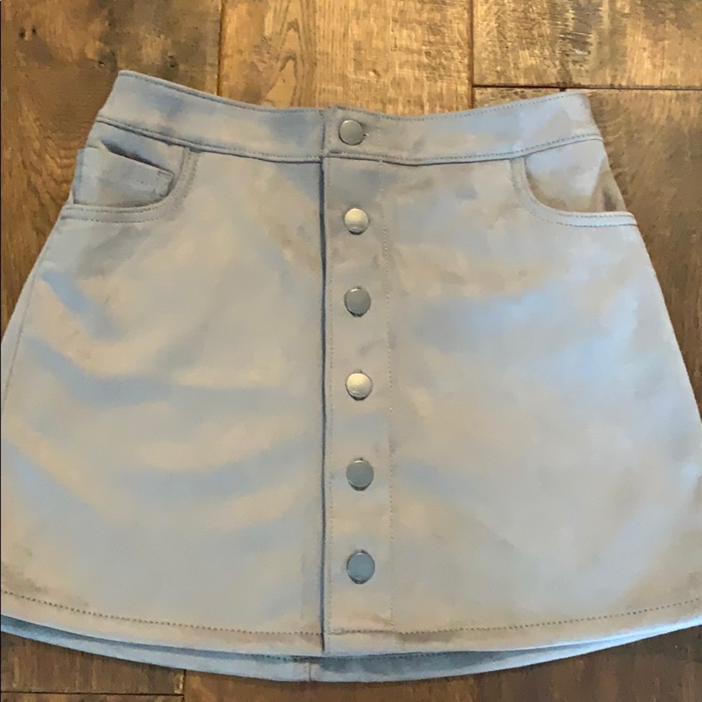 Express grey suede button skirt